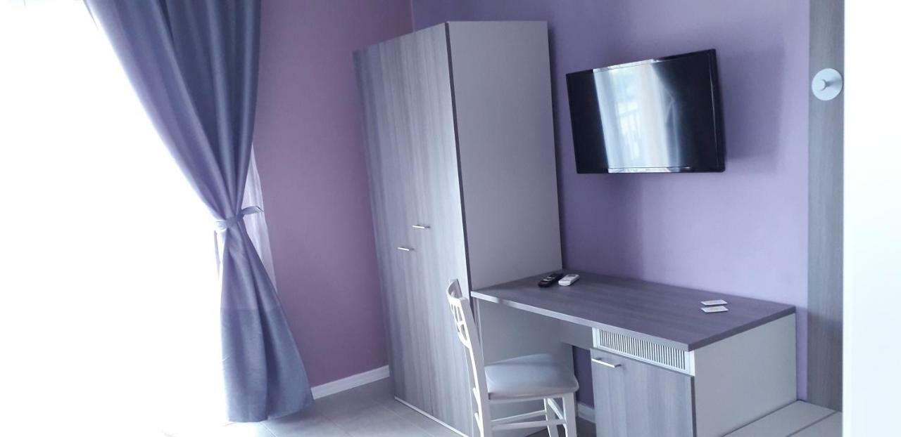 Borgo Palombaio 2 Bed & Breakfast Catania Bagian luar foto